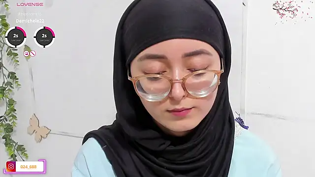 Snapshot of aysel_elid chatting on November 10, 11:54 pm aysel elid online show from November 10, 11:54 pm