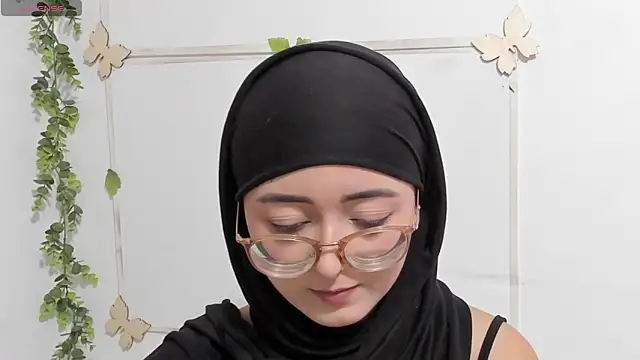 aysel elid online show from February 14, 12:33 am