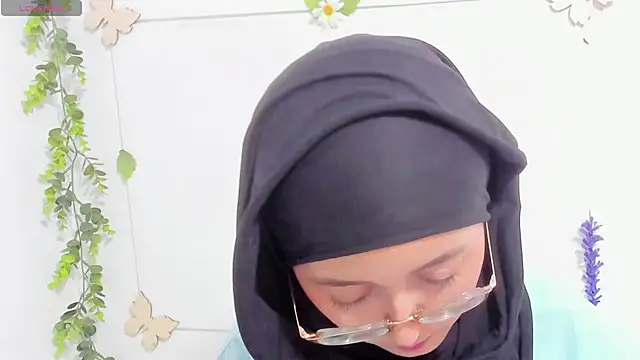 Snapshot of aysel_elid chatting on March 15, 9:38 pm aysel elid online show from March 15, 9:38 pm