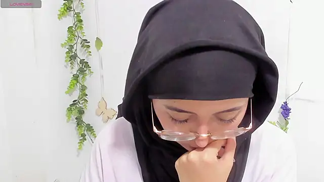 Snapshot of aysel_elid chatting on October 15, 12:53 am aysel elid online show from October 15, 12:53 am