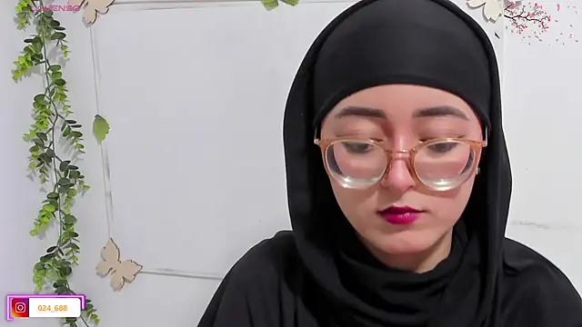 Snapshot of aysel_elid chatting on October 1, 9:40 pm aysel elid online show from October 1, 9:40 pm