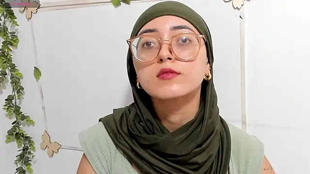 Snapshot of aysel_elid chatting on May 24, 8:53 pm aysel elid online show from May 24, 8:53 pm