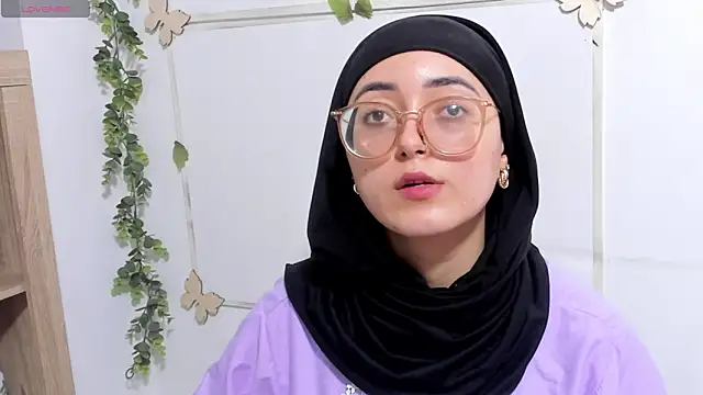 Snapshot of aysel_elid chatting on June 6, 8:25 pm aysel elid online show from June 6, 8:25 pm