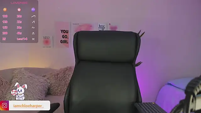 Snapshot of ChloeHarper_ chatting on March 1, 5:27 pm ChloeHarper online show from March 1, 5:27 pm