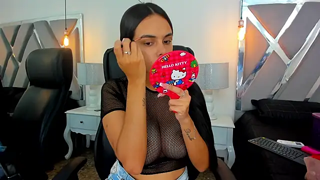 ChloeHarper  online show from September 24, 2:01 pm