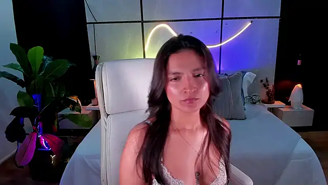 Snapshot of Gia_Mazzon chatting on October 6, 7:36 pm Gia Mazzon online show from October 6, 7:36 pm