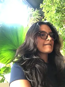 Gia Mazzon online show from April 27, 5:33 pm