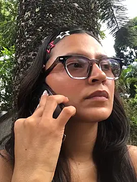 Gia Mazzon online show from May 27, 4:47 pm