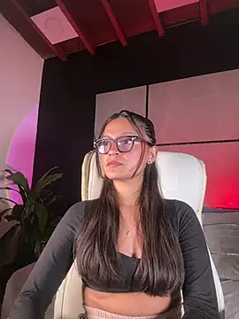 Gia Mazzon online show from March 3, 6:04 pm