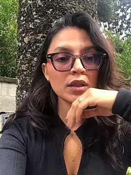Gia Mazzon online show from June 5, 2:34 pm