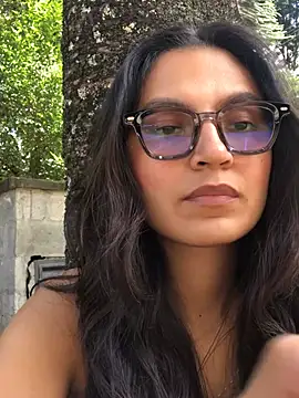 Gia Mazzon online show from July 14, 4:35 pm