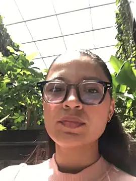 Gia Mazzon online show from March 12, 4:55 pm