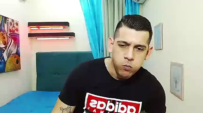 master monstercock  online show from March 10, 12:18 am