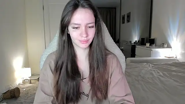 Snapshot of Sonia_moon_ chatting on October 9, 2:23 am Sonia moon online show from October 9, 2:23 am