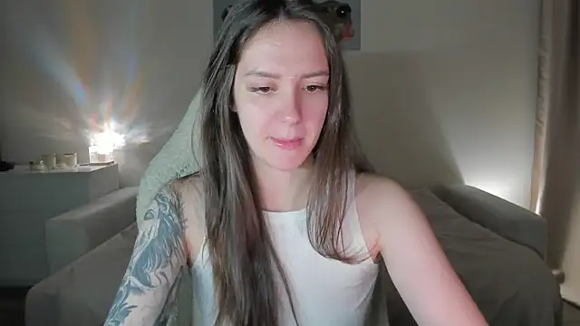 Snapshot of Sonia_moon_ chatting on October 4, 2:35 am Sonia moon online show from October 4, 2:35 am
