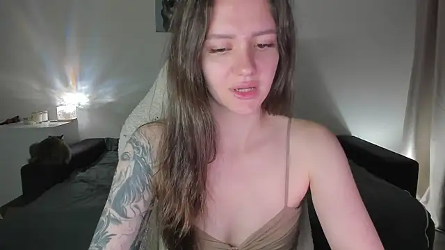 Snapshot of Sonia_moon_ chatting on September 18, 2:25 am Sonia moon online show from September 18, 2:25 am