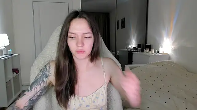 Snapshot of Sonia_moon_ chatting on October 20, 3:08 am Sonia moon online show from October 20, 3:08 am