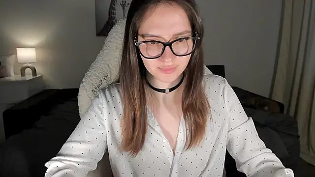 Snapshot of Sonia_moon_ chatting on March 14, 4:32 am Sonia moon online show from March 14, 4:32 am