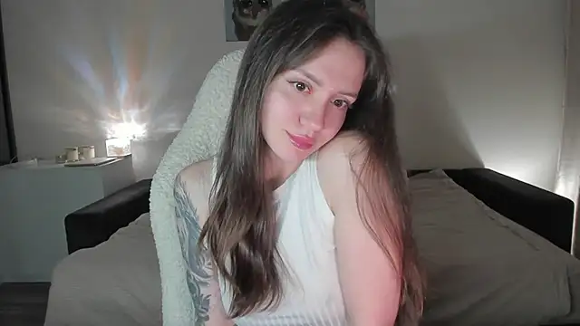 Snapshot of Sonia_moon_ chatting on September 23, 2:29 am Sonia moon online show from September 23, 2:29 am