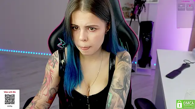 Latex Kitty online show from January 13, 12:09 pm