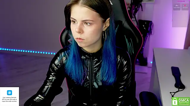 Latex Kitty online show from January 10, 2:34 pm