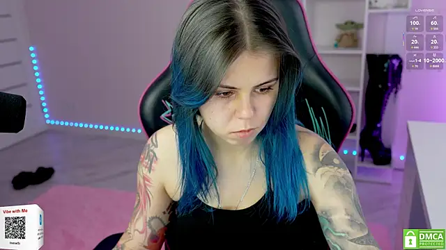 Latex Kitty online show from November 18, 11:02 am