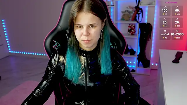Latex Kitty online show from May 21, 6:05 pm