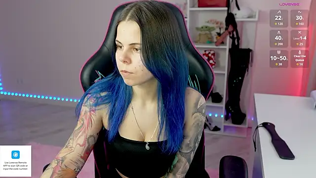 Latex Kitty online show from February 24, 2:07 pm