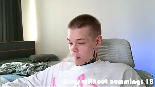 DENIS HERE online show from May 22, 11:52 am