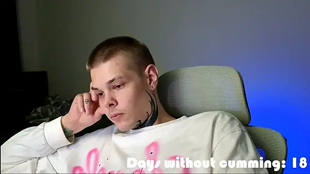 DENIS HERE online show from May 22, 11:58 pm