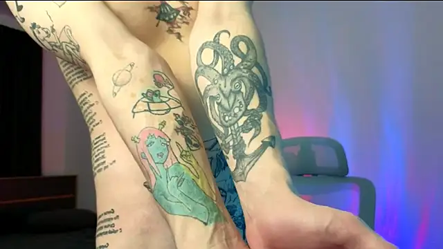 DENIS HERE online show from February 21, 2:52 pm