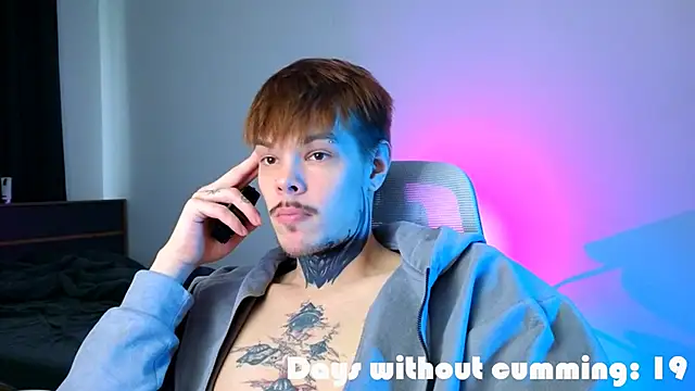 DENIS HERE online show from March 17, 2:09 pm