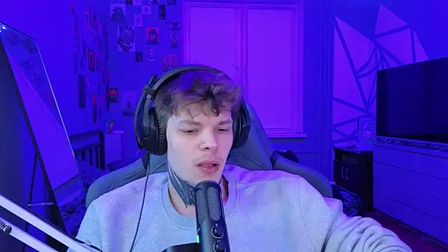 DENIS HERE online show from March 15, 11:06 pm