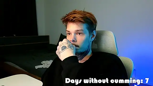 DENIS HERE online show from April 12, 2:15 am