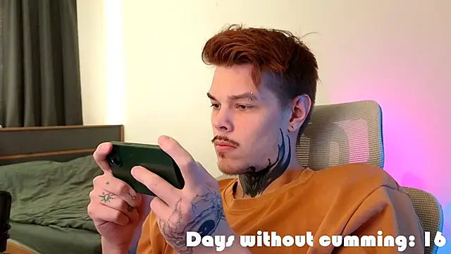 DENIS HERE online show from March 13, 1:05 pm