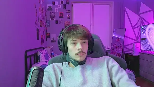 DENIS HERE online show from February 12, 2:14 am