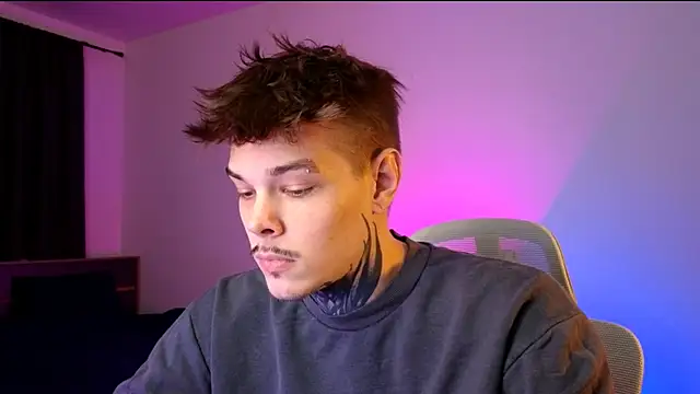 DENIS HERE online show from February 13, 7:58 pm