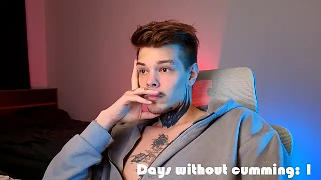 DENIS HERE online show from February 26, 6:08 pm