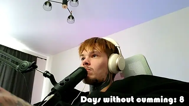 DENIS HERE online show from April 13, 11:25 am