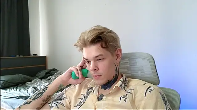 DENIS HERE online show from May 14, 12:02 pm