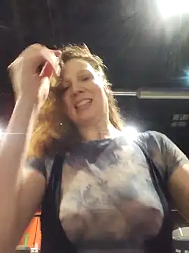 Exhibitionsplit online show from March 20, 10:55 pm