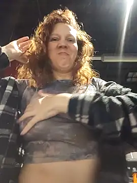 Exhibitionsplit online show from February 6, 10:39 pm