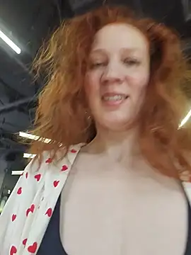 Exhibitionsplit online show from June 7, 11:04 am