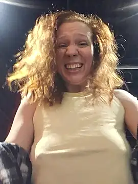 Exhibitionsplit online show from March 1, 10:21 pm