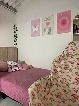 violet-333 online show from May 28, 3:29 pm