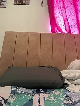 cristel 17 online show from January 11, 9:04 pm