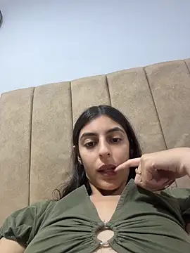 cristel 17 online show from April 9, 3:41 am