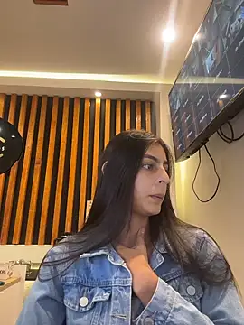 cristel 17 online show from February 25, 1:39 am