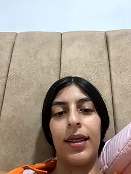 cristel 17 online show from October 31, 1:35 am