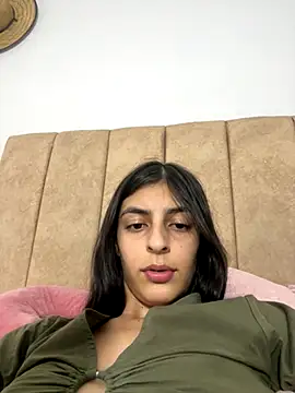 cristel 17 online show from November 7, 10:35 pm